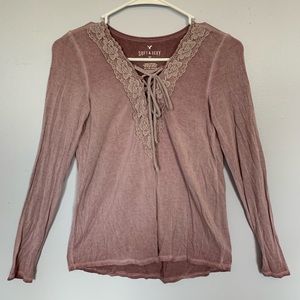 Soft American Eagle long sleeve